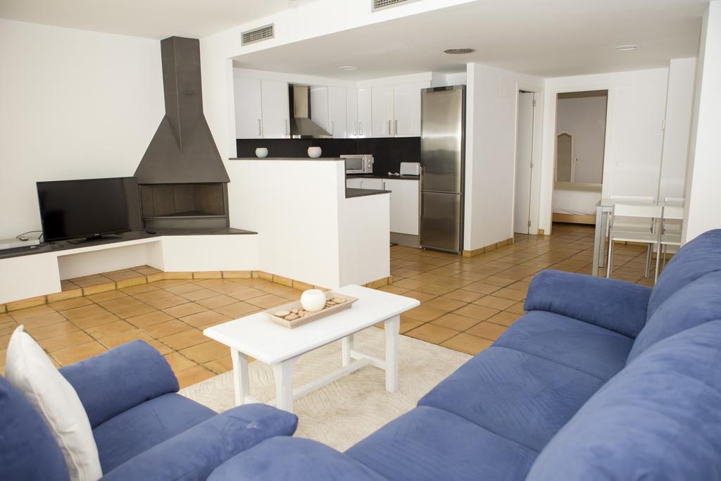 Mimoses Apartaments 卡达克斯 外观 照片